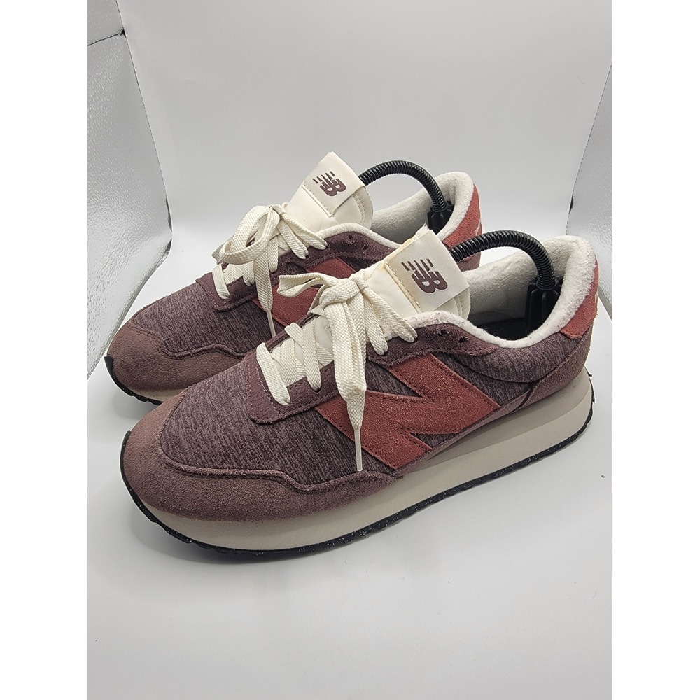 New Balance Unisex 237 V1 Sneakers Size 11W & 9.5M